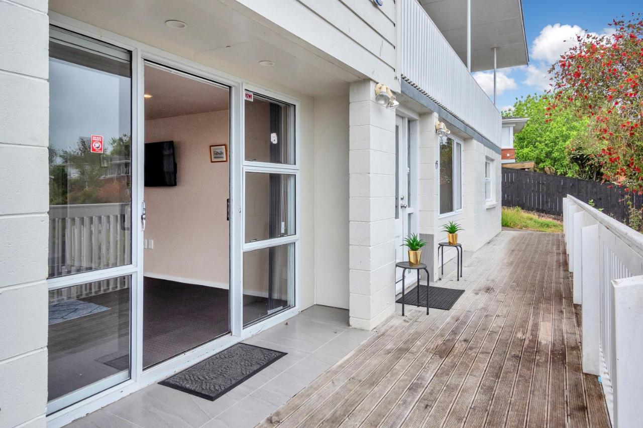 Вилла Sunny Side Getaway With Parking And Aircon Окленд Экстерьер фото